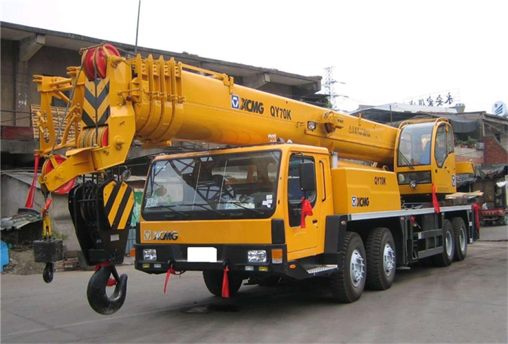 安宁市吊车出租选择重点